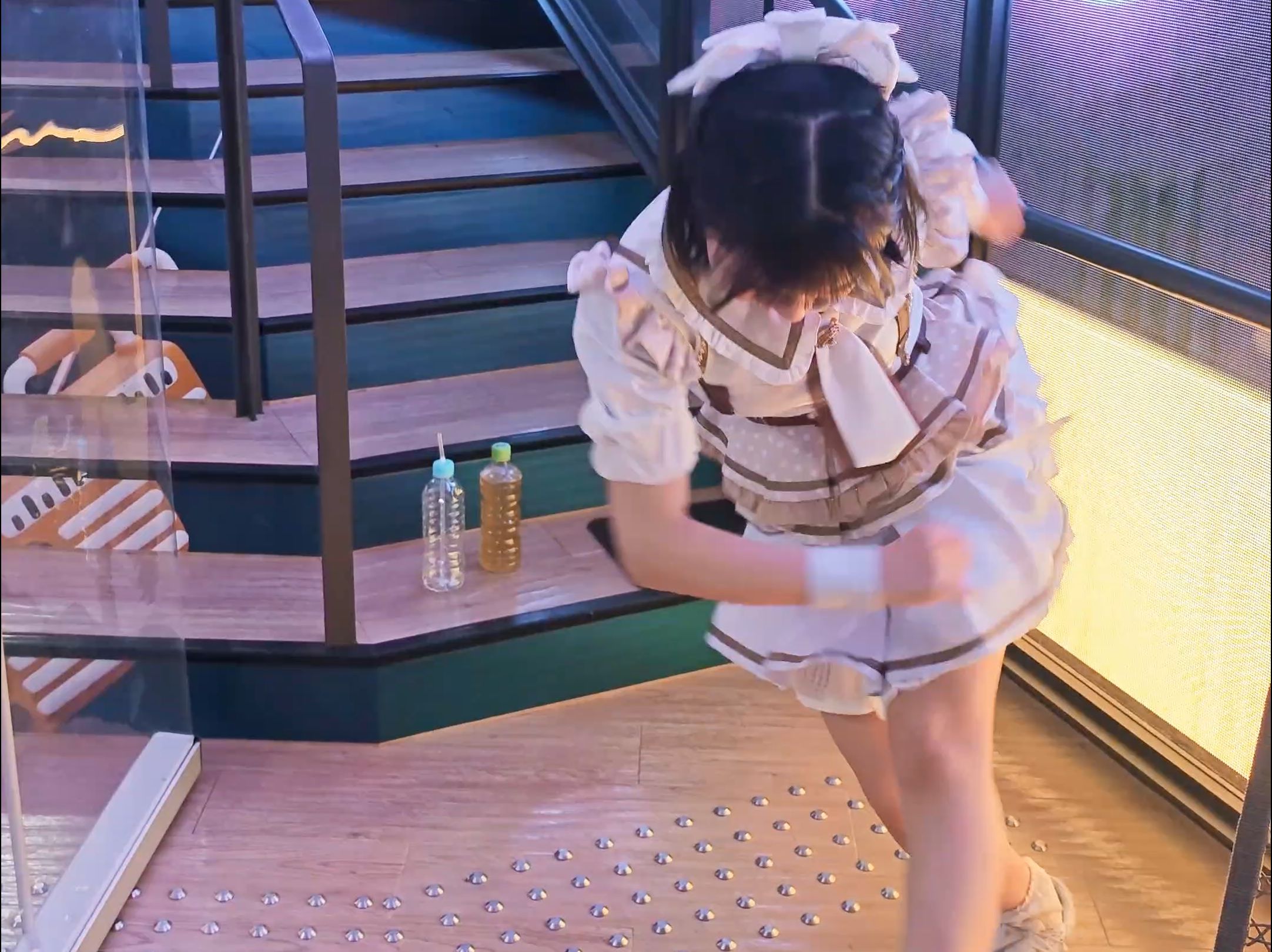 爱苏今天教我二步