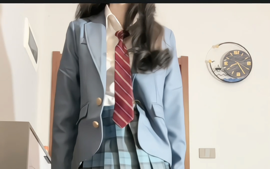 Suits can also be folded