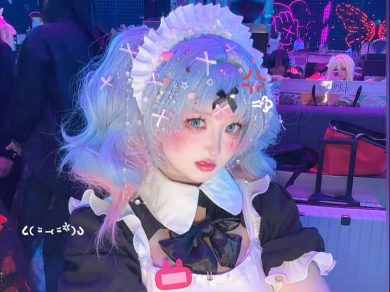 你在我的酒里加了什么？！——初音兔子洞女仆cos