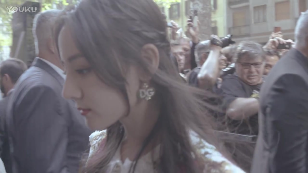少年企画诚意制作 迪丽热巴看秀记录 甜美queen仙气十足_超清
