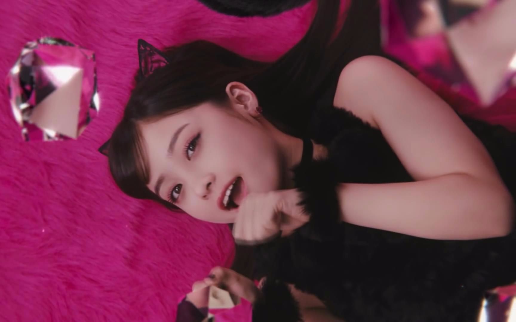千年美少女桥本环奈,猫耳,黑丝网袜,能忍?