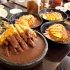 日本街头美食：份量惊人的咖喱猪排饭，深受学生党的欢迎