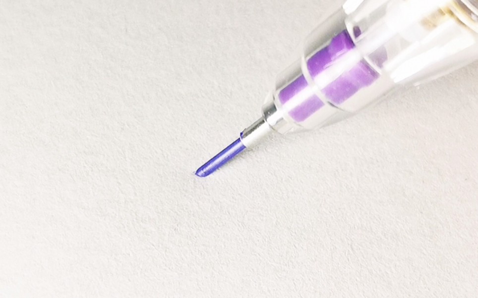 第一次知道 原来自动铅笔还有彩色的！