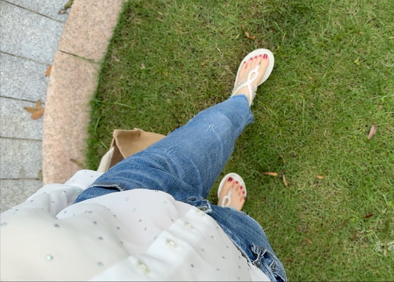 出门去做美甲了～and 穿搭