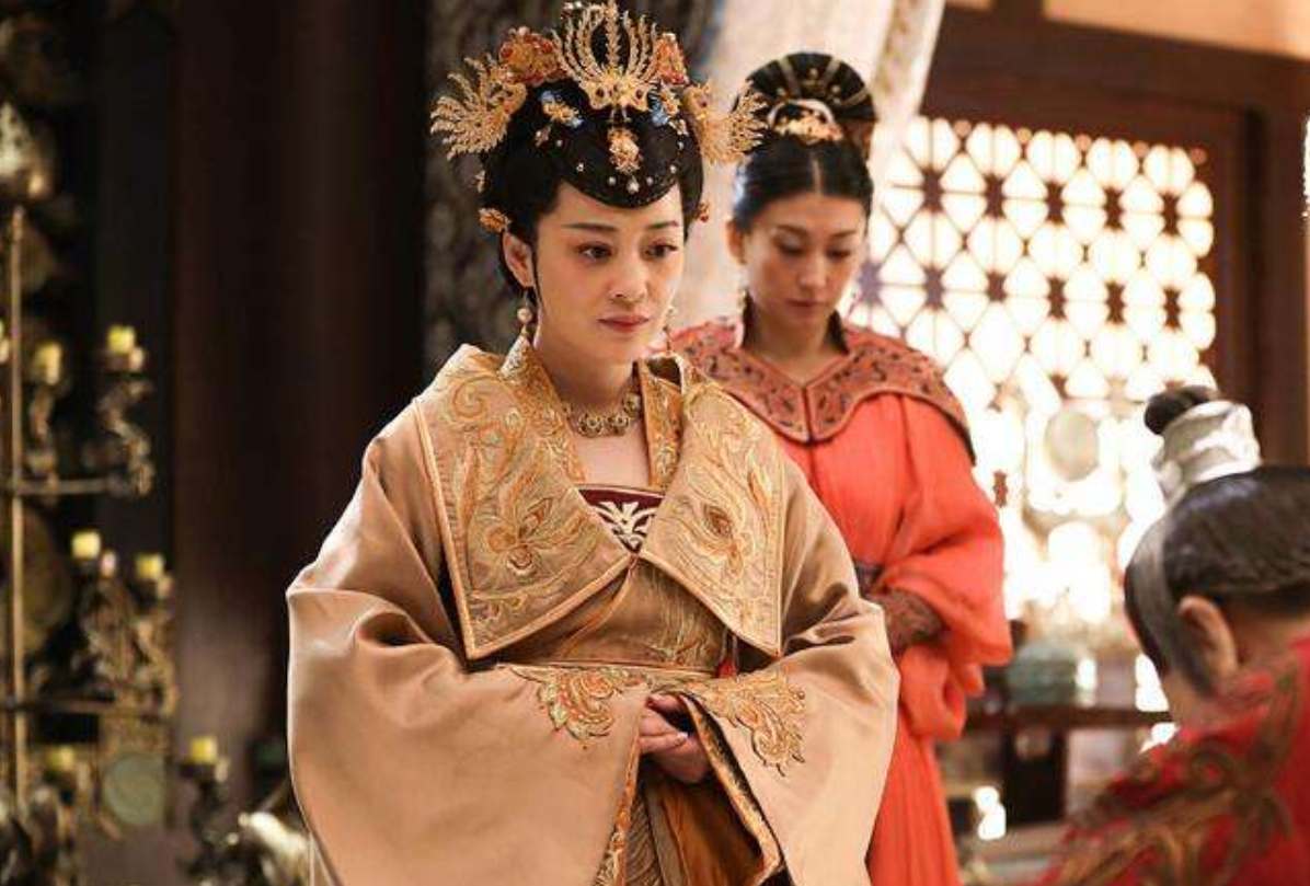 她23岁和张国荣搭戏,《琅琊榜2》演技精致,40多岁高龄美女古装里不要太露的电视图片