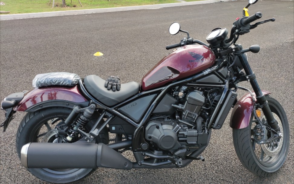 秋天的第一次练车——cm1100低速控车练习_哔哩哔哩_bilibili