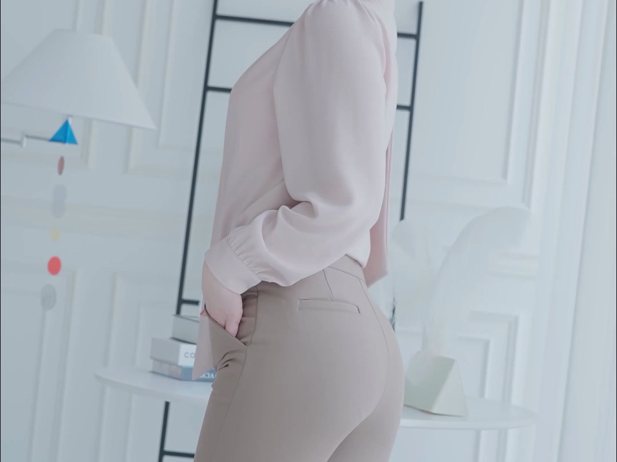 Seoyoon小姐姐的气质长裤穿搭