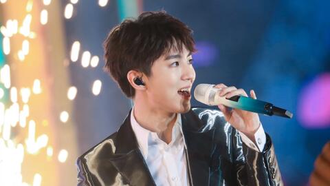 易烊千玺唱的一起向未来完整版 e4049b904802300d9b1b24bb5ca0ba3fd927dc02.jpg@480w_270h_1c