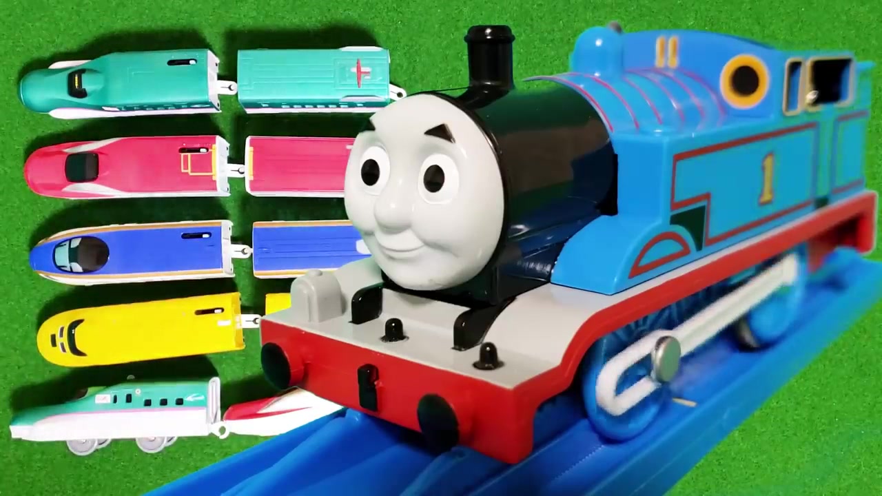 托马斯帮5辆玩具动车找火车头 高铁火车颜色早教