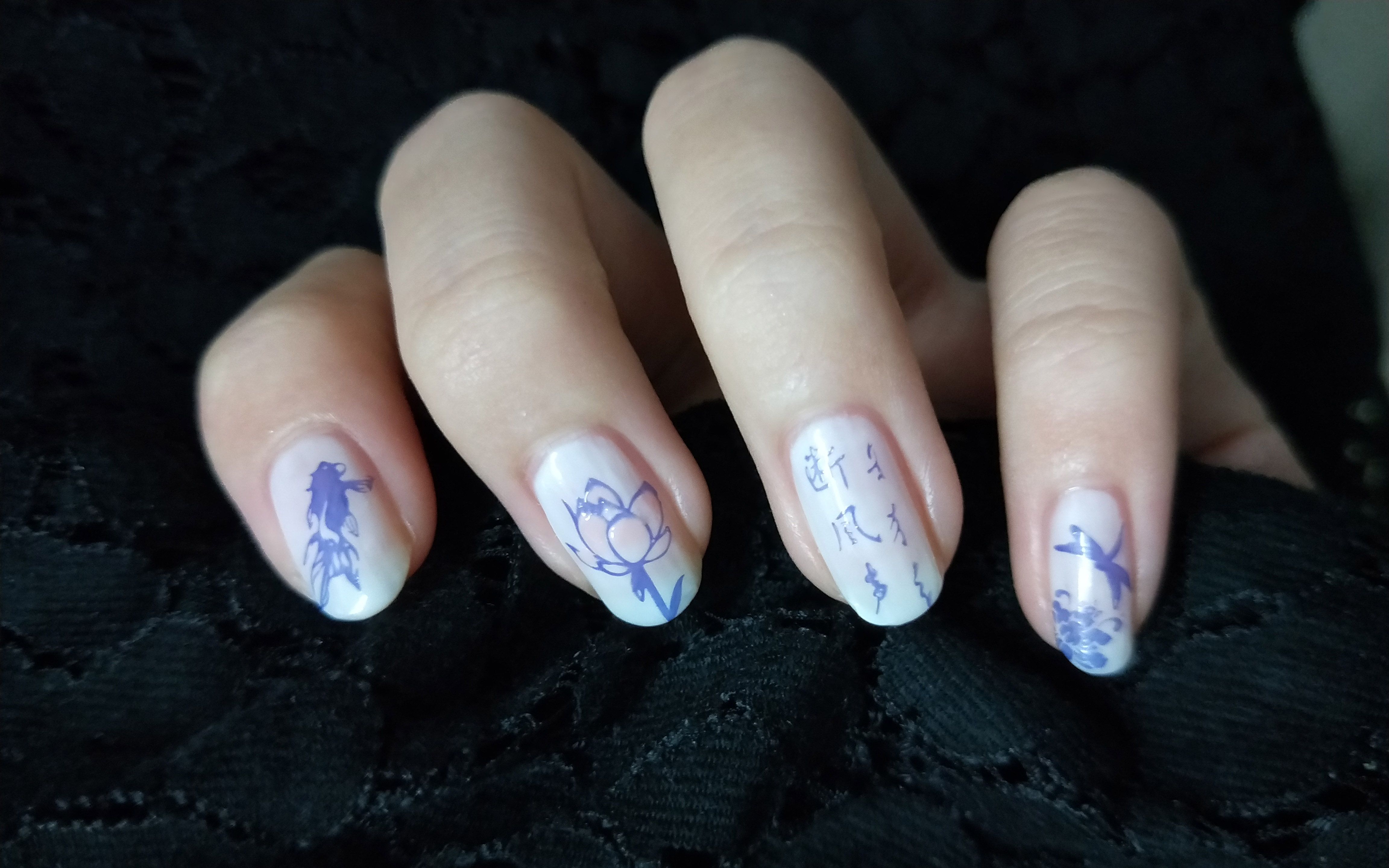 【美甲】青花瓷?印花 填色美甲教程