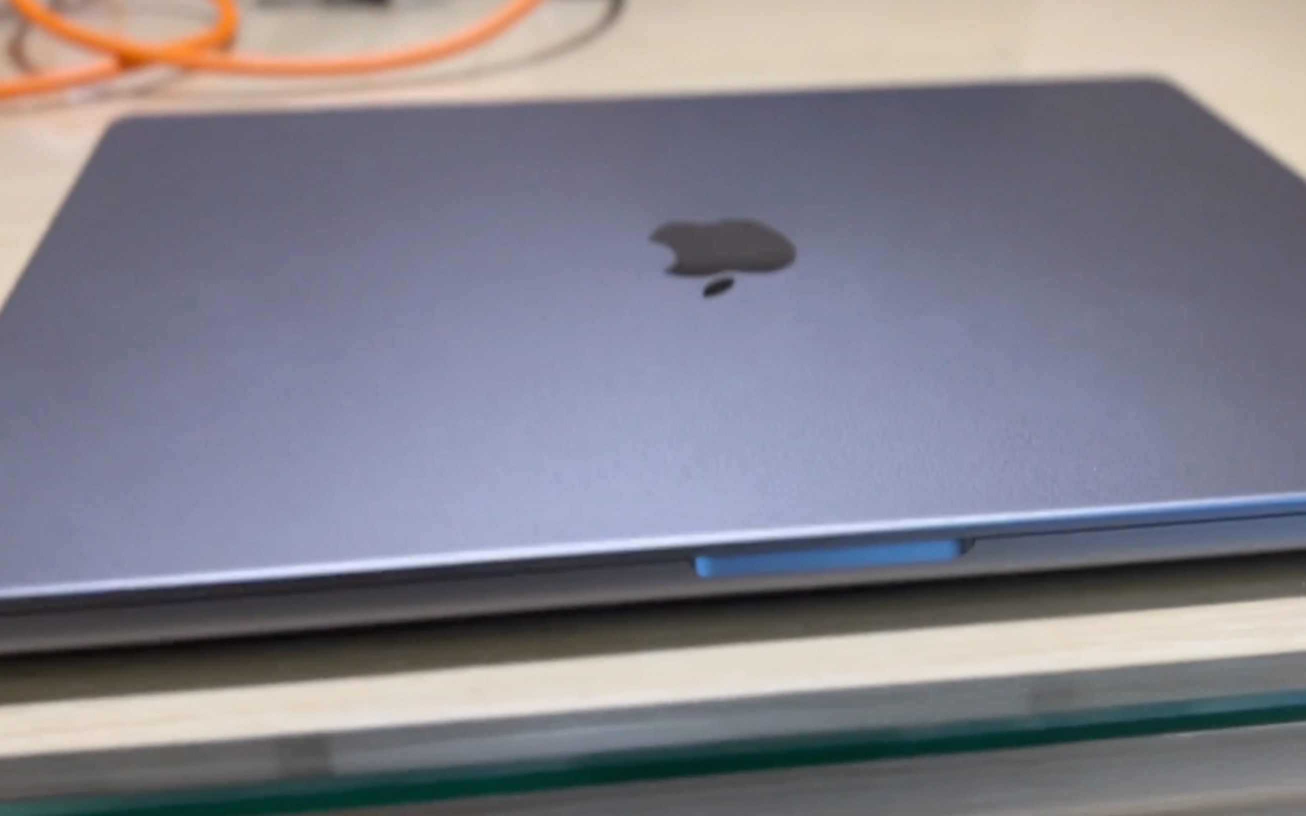 MacBook Pro 16寸普通人使用2周感受！！