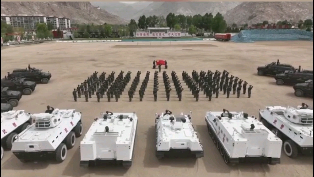 西藏武警的89改装甲输送车