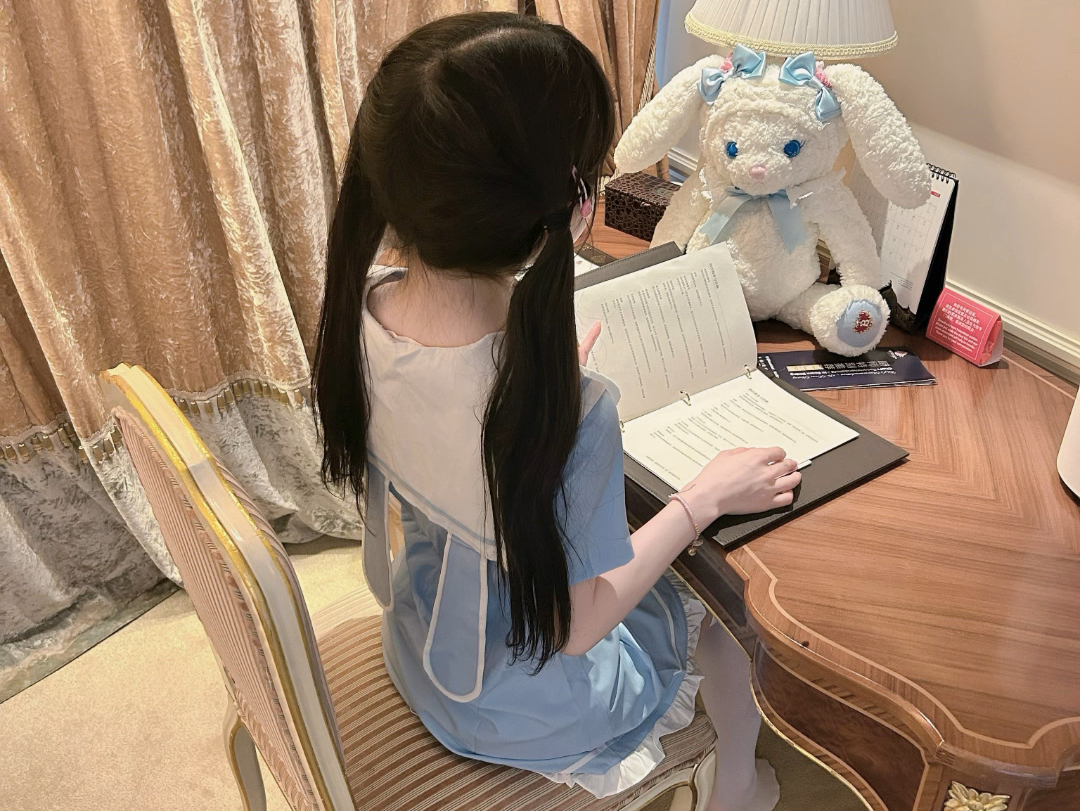 Likes to be led out.