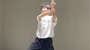 舞蹈视频女生版帅气抖音 e78407a5ef4369f0bf2335e041e7abbf92aa9ba6.jpg@310w_174h_1c_100q.jpg