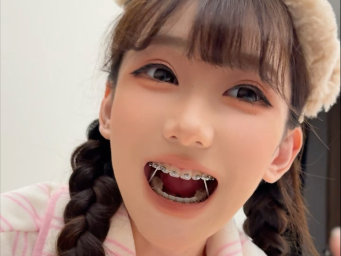 给大家演奏一曲
