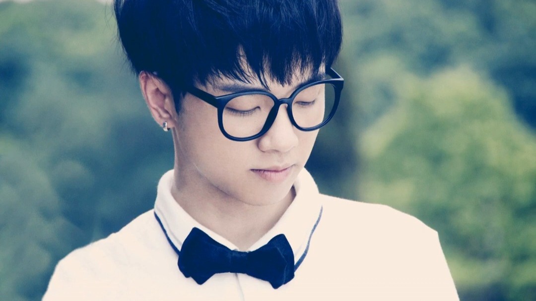 华晨宇 - 趁你还年轻