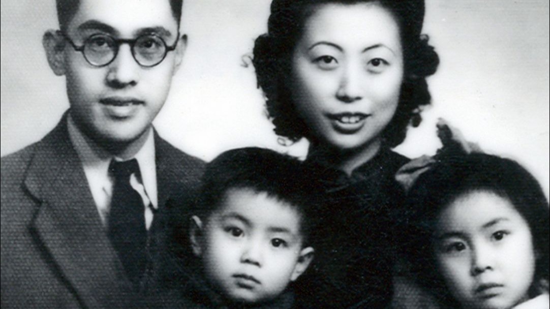 中共情报员家庭合影中的隐秘往事