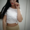 清纯美女小姐姐性感超短裤露脐装扭腰抖臀热舞，最美后背摇#完美身材 #翘臀美臀 #这谁顶得住啊 #美女 #性感不是骚