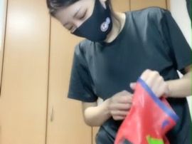 Miss Modeling Live Showing Gelcoat