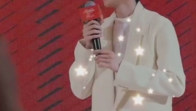 何超莲窦骁最新活动现场视频 ea11d033d7a3835802af2b49714822cd2459974c.jpg@280w_158h_1c_100q.jpg