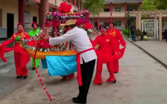 【陕西民俗】流传于陕南地区的花鼓子艺术，跑场花鼓子