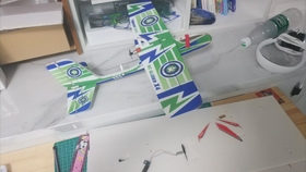 纸飞机飞的视频 eb56c1493f923a937761af716d567f0397e2a3e9.jpg@280w_158h_1c_100q.jpg