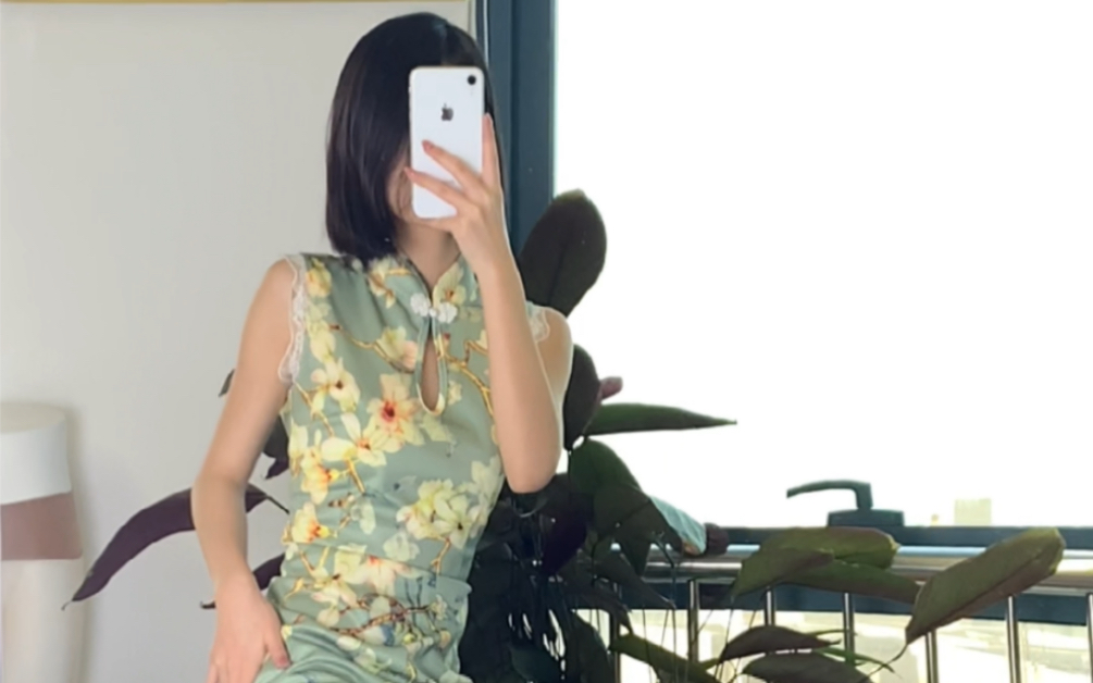 旗袍｜吊带袜｜一天会发声的袜子