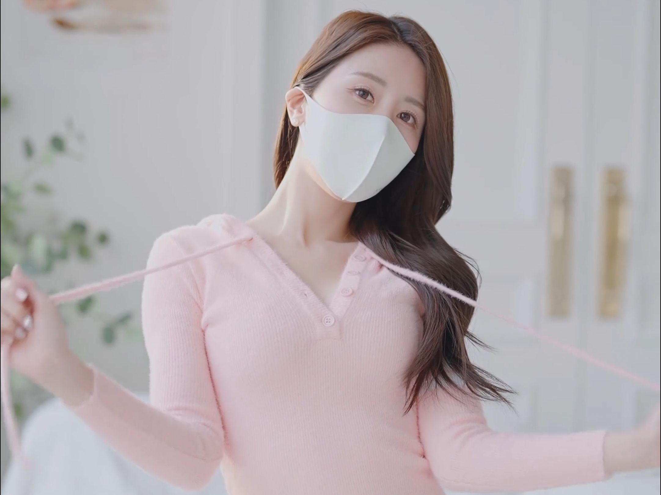 Miss Rose's cute pink outfit!