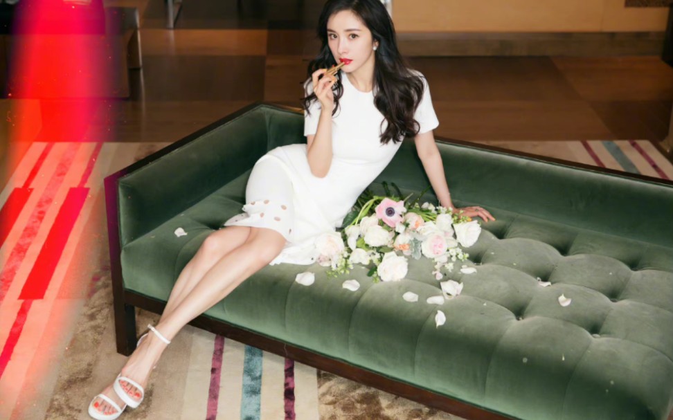 杨幂的高跟鞋t1