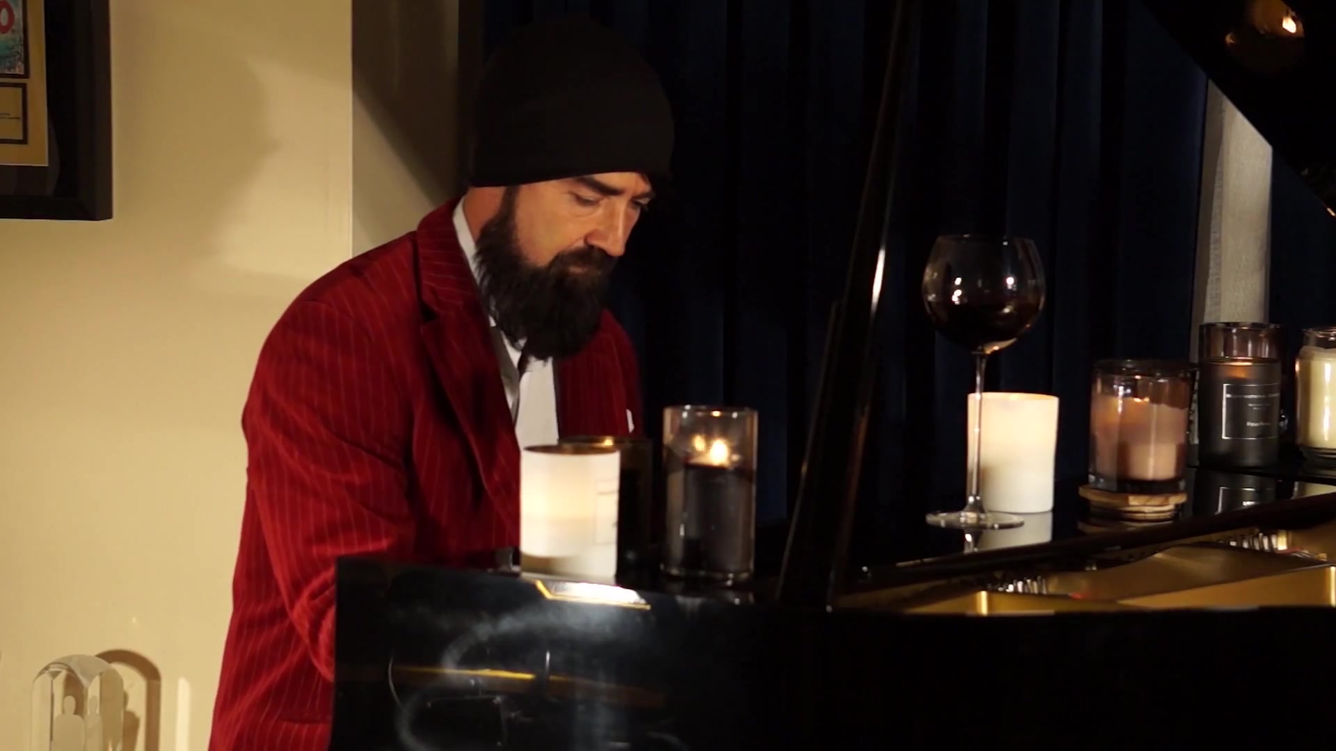 the guy,theguy i feel it coming - beard guy from walk off the earth (the weeknd