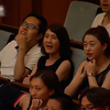 英国乐团弹奏《我的祖国》，中国人轻声跟唱！老外都笑了：为啥