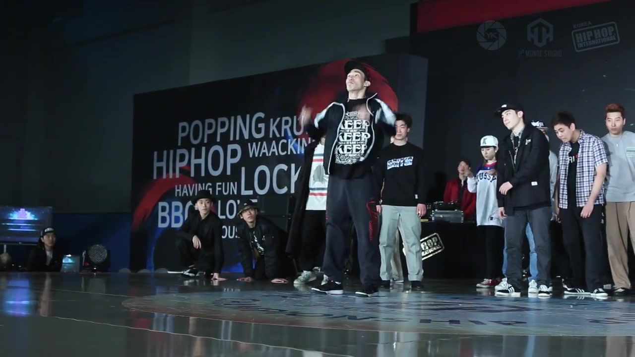 【街舞hiphop:xebec,double&5000两人炸场表演】很短可是很酷hhi 2016