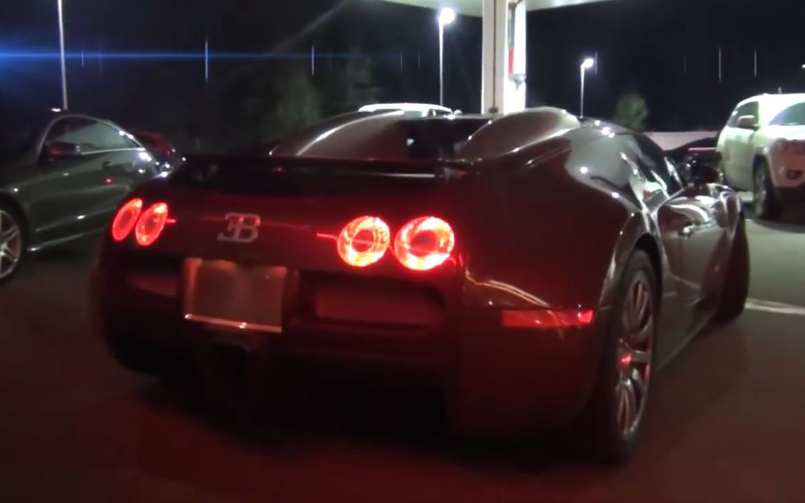 【街头竞速】 布加迪威龙 vs 日产gtr