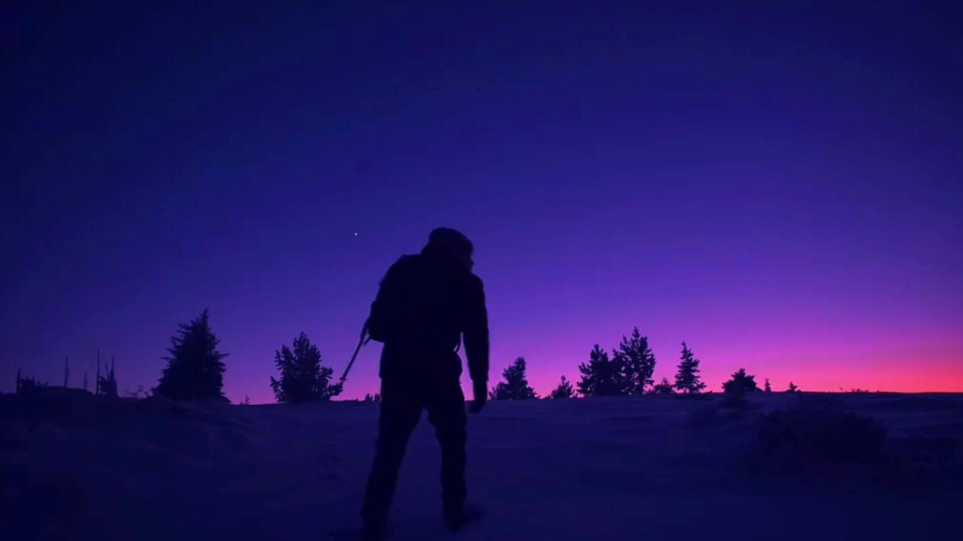 “ 沉溺在挪威的蓝调时刻“