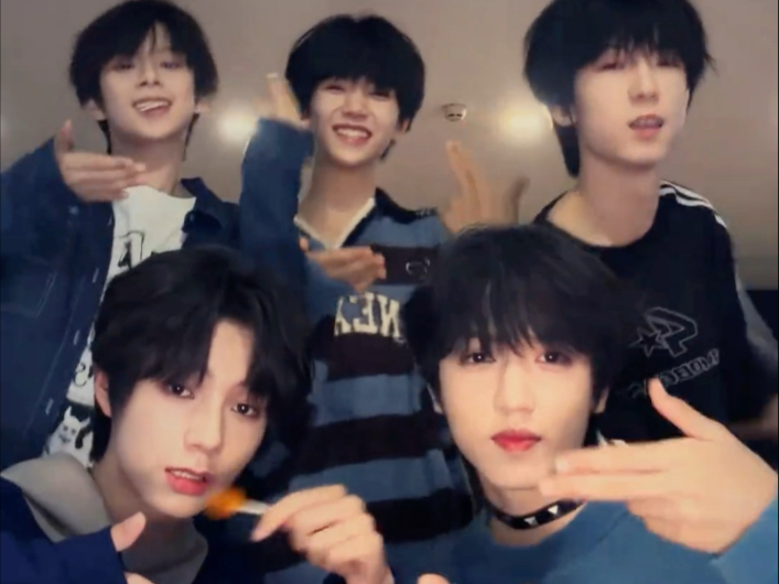 tf家族sugar on my tongue舞蹈cha