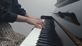 进行曲钢琴弹唱 f2fe6dafa4e5871b7d0a3fd420e4de0cb0fe29e7.jpg@280w_158h_1c_100q.jpg