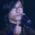 19年前的汪峰在同济大学演唱《英雄》