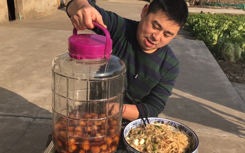 腌蒜的全部相关视频_bilibili_哔哩哔哩弹幕视频网v视频视频线图片