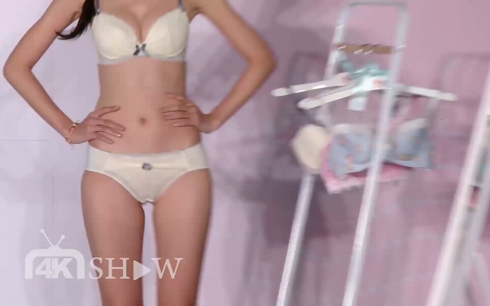 莎薇代言人曾之喬華歌爾代言人謝欣穎 2016春夏內衣新品發表會