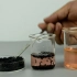 2-活性炭吸附水的色素（红墨水）