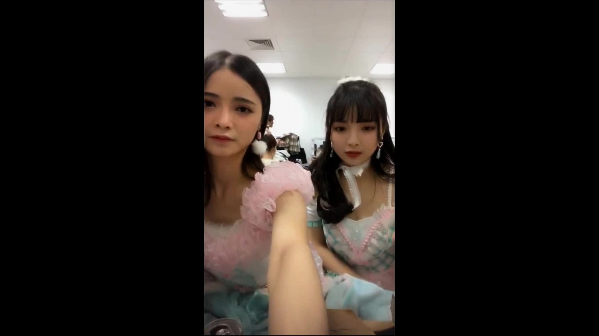 许杨玉琢奶音粤语cut