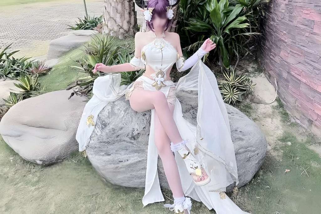 Of course Ryuji has a tail. Do you want to touch it?