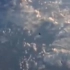从国际空间站直播拍到的一个神秘飞行物体！