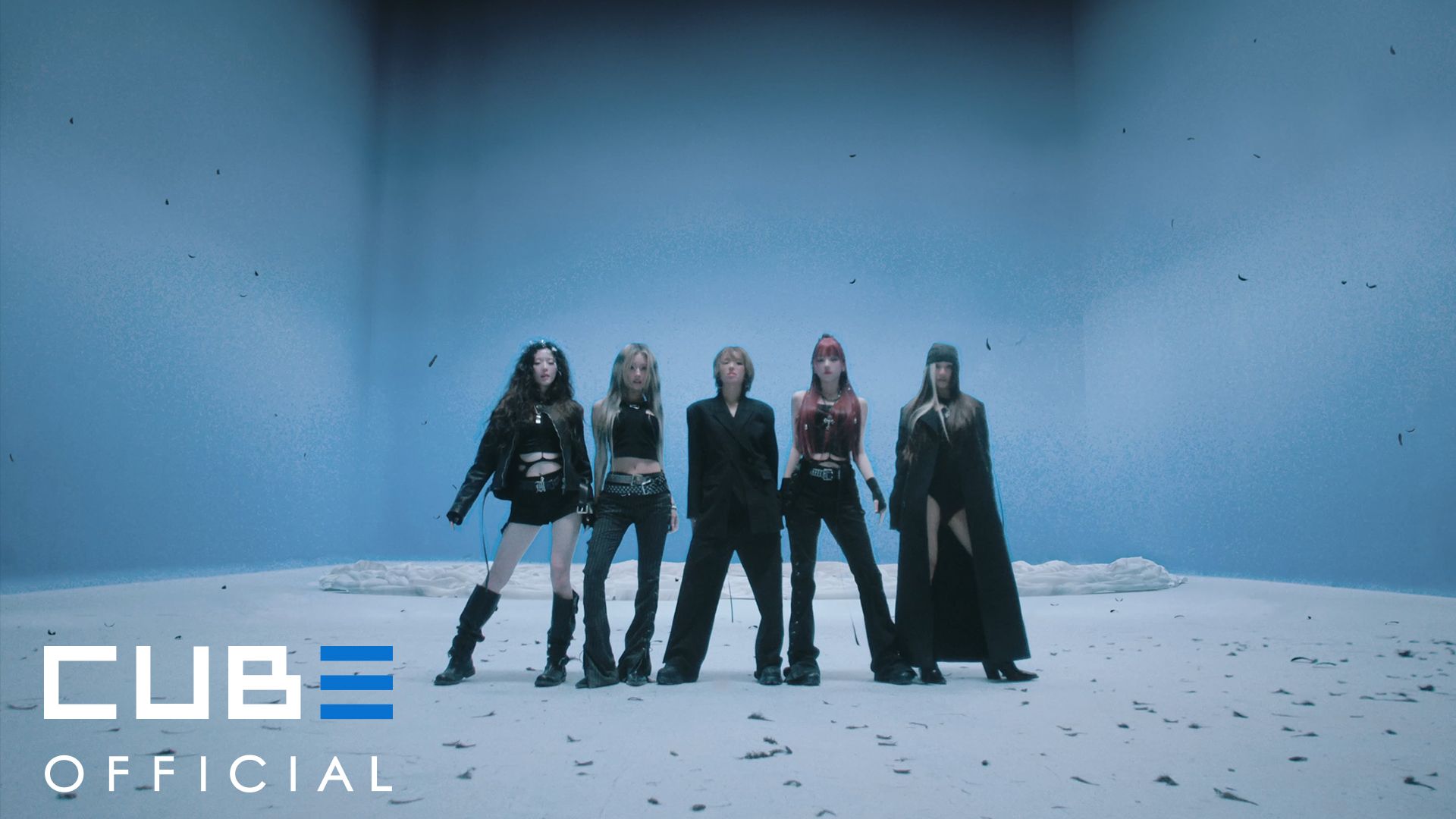 【i-dle】'Crow' Performance Video
