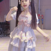 请尊重艺术创作与他人努力，别张口就随意评价！这是我女儿认真练习的抖音舞蹈视频，呈现的是正常艺术表达。言论是思想的镜子，希望大家的发言都能体现基本素养与善意