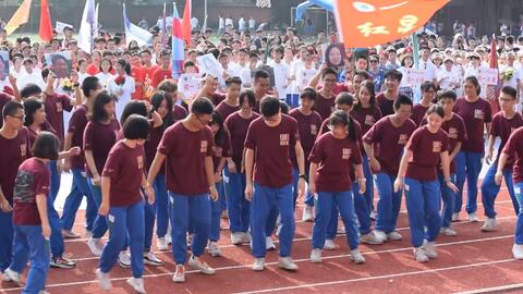 阳光彩虹小白马歌曲现场版 f6323ea6c5a1ac448de480448ac94a7331260fae.jpg@480w_270h_1c