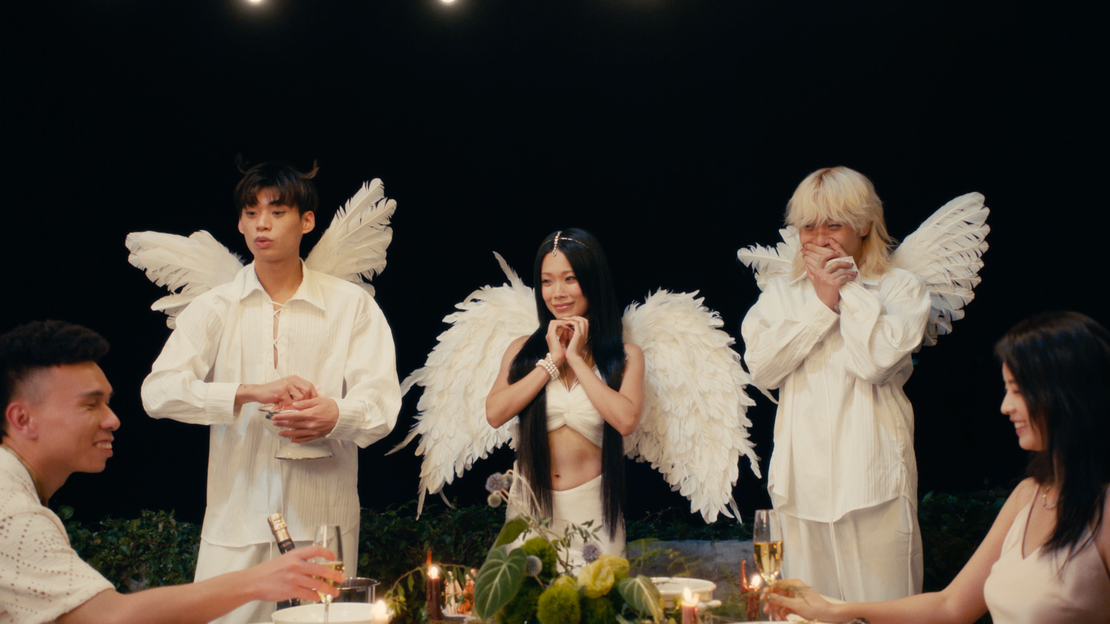 【官方MV】《伍佰的风范Come Back To Me》——万妮达 Vinida Weng