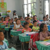 俄罗斯国旗颜色 小学生真可爱