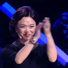 胡杏儿带小儿子工作，看见妈妈立马冲来，胡杏儿幼子罕见