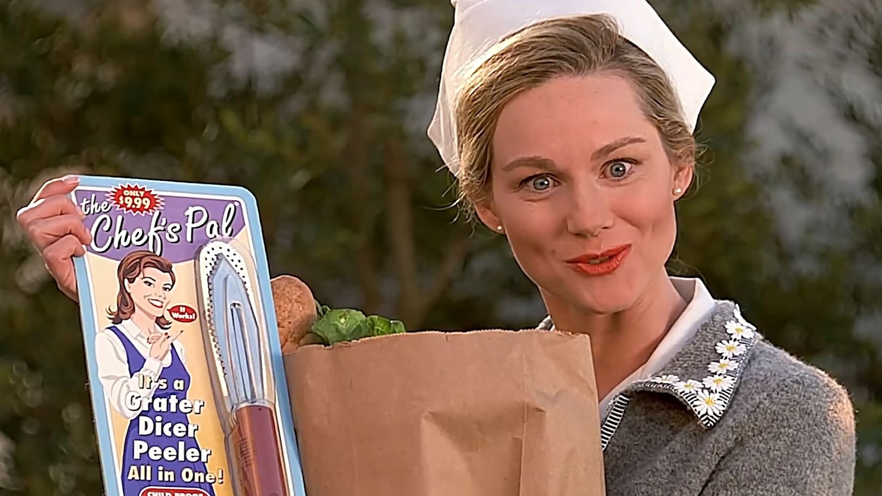 ”男人发现妻子每次逛完超市 都会变得十分古怪“电影《楚门的世界》